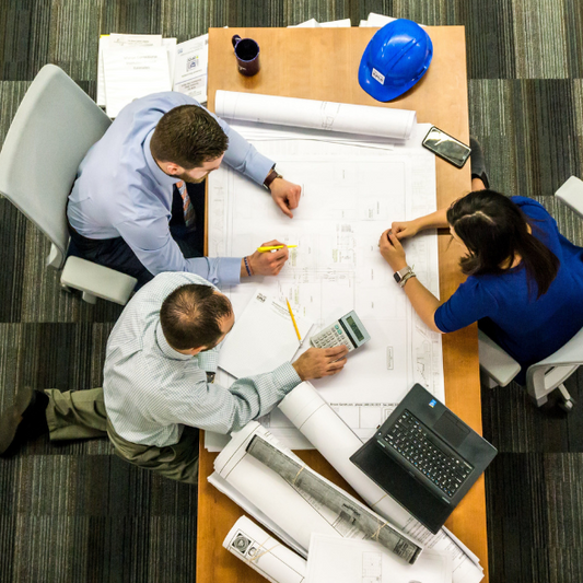 BSBESB402 – Establish legal and risk management of new business ventures.